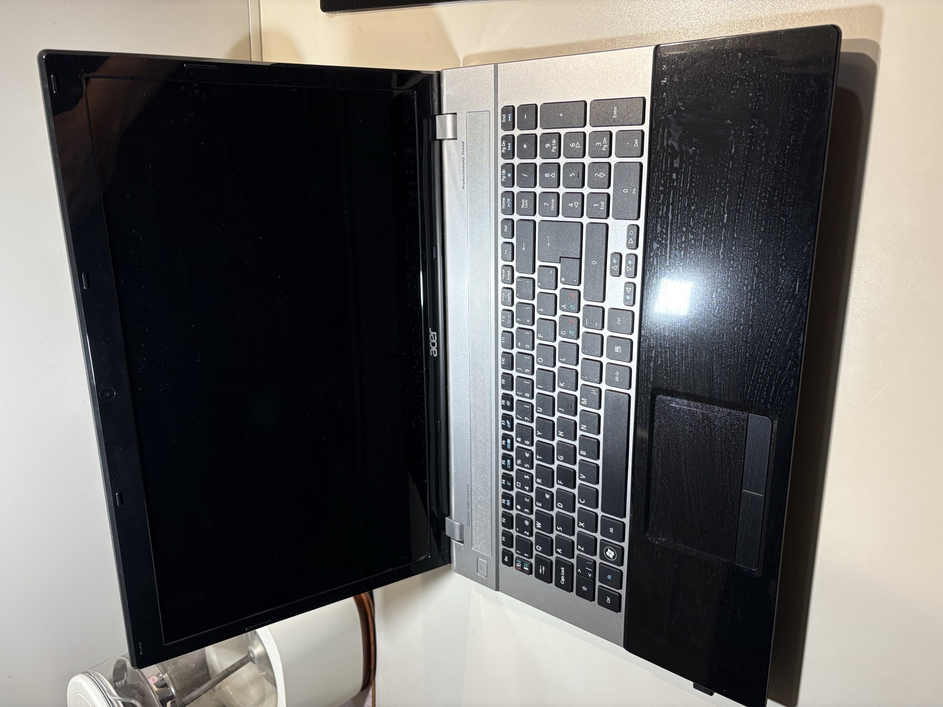Acer Aspire V3-771 17.3吋 四核 i7 笔记本（12G/SSD+1TB，键盘和电池有问题） (3)
