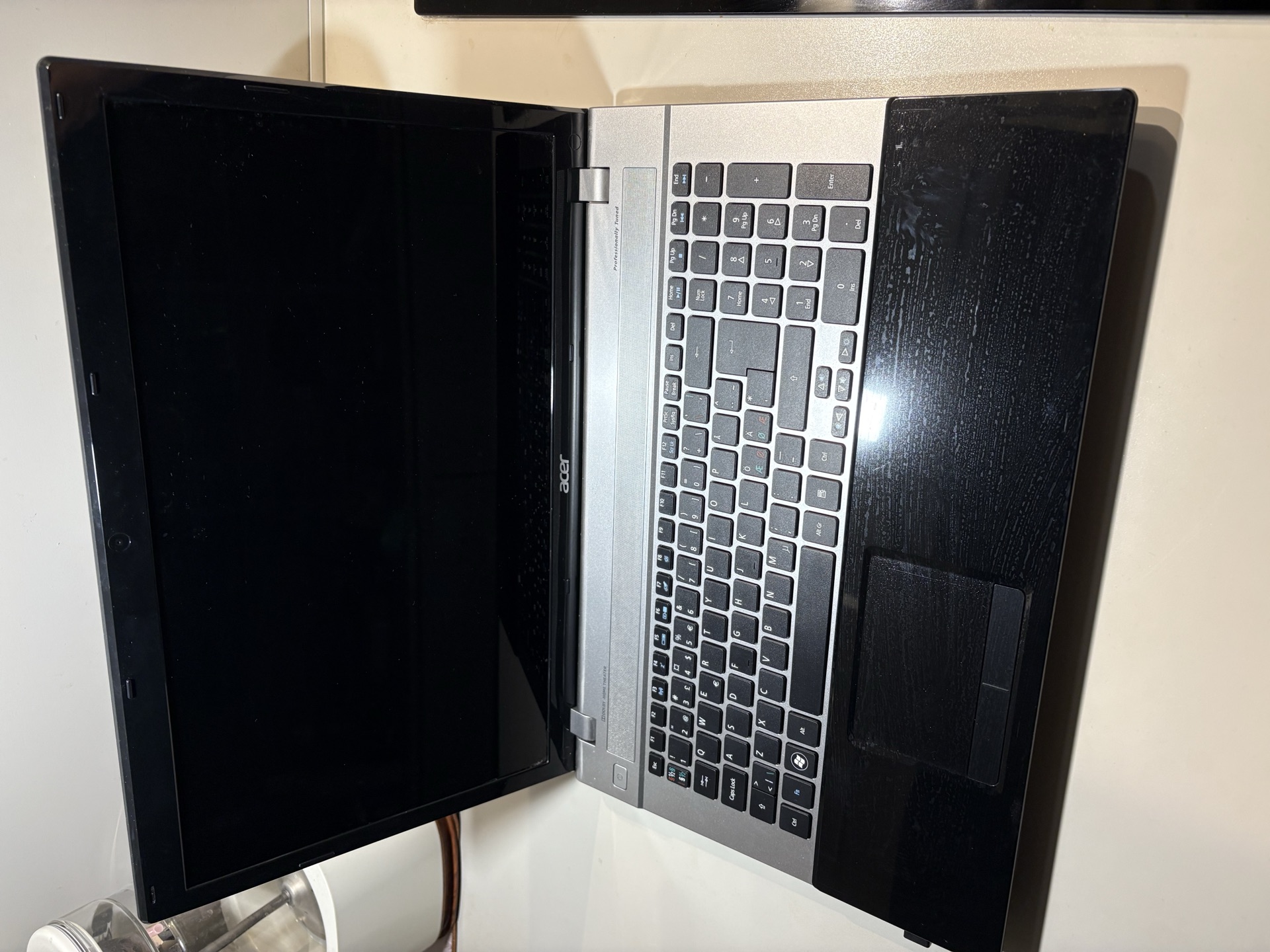 Acer Aspire V3-771 17.3吋 四核 i7 笔记本（12G/SSD+1TB，键盘和电池有问题） (1)