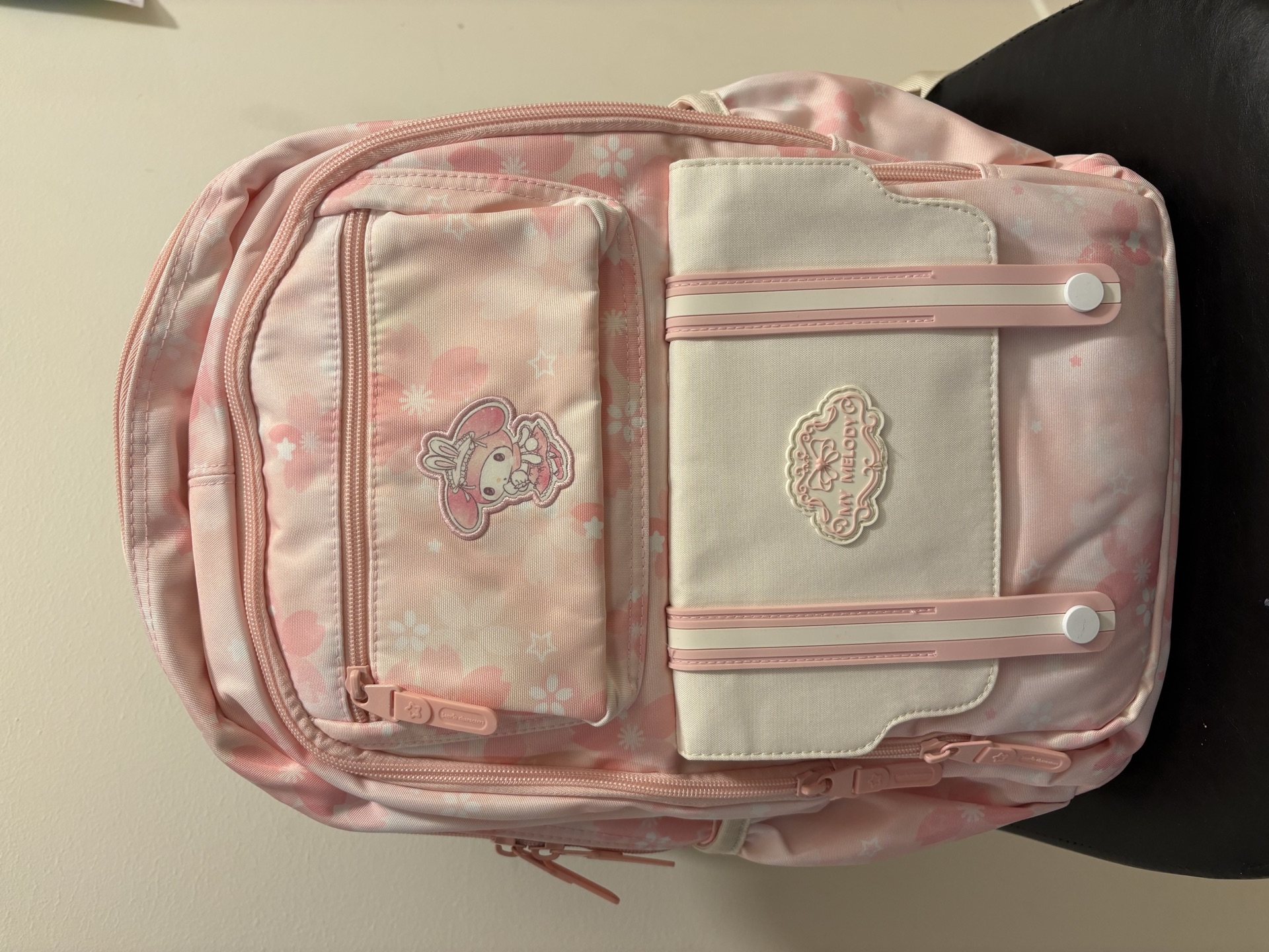全新 正版三丽鸥 My Melody 美乐蒂 儿童书包（粉色，适合4–6年级） (1)