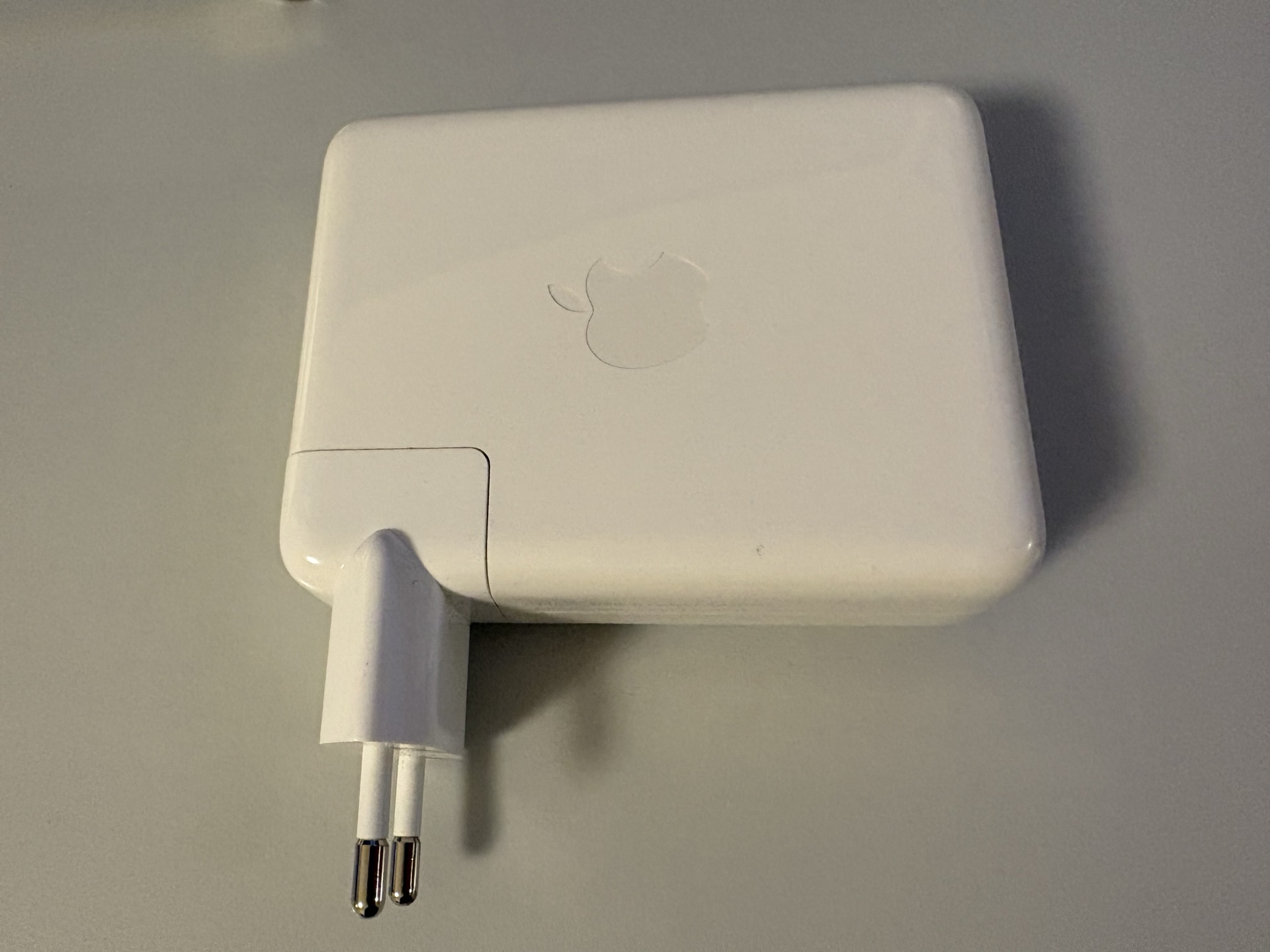 Apple 原装 140W USB-C 电源适配器 + MagSafe 3 编织充电线（MacBook Pro） (2)