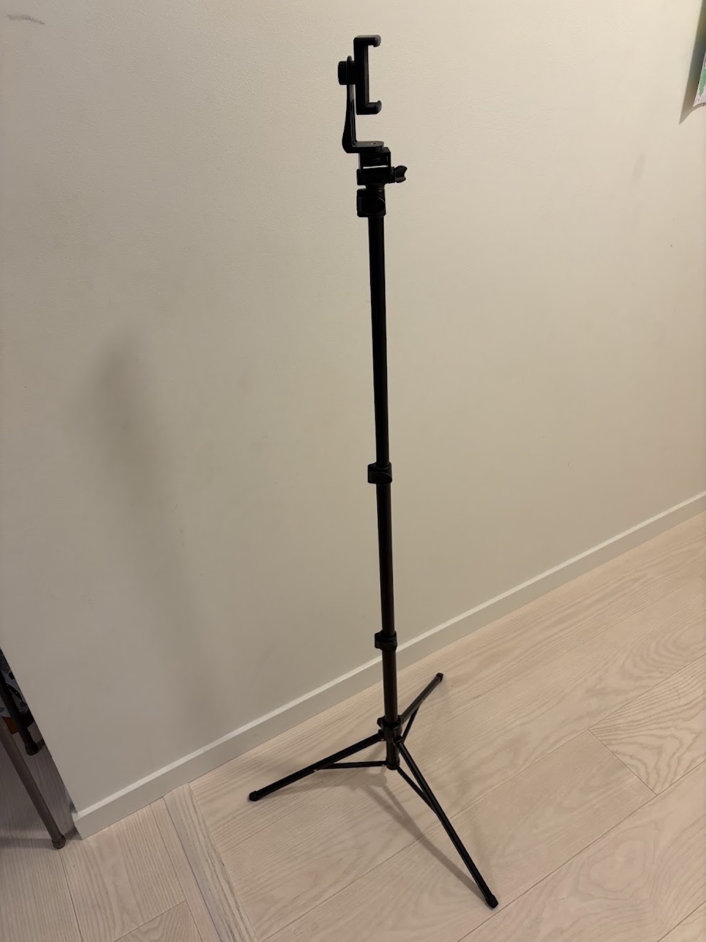 Mobilstativ 180 cm – golvstativ, hopfällbart